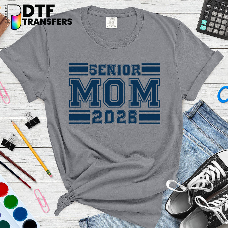 Vintage Varsity Senior Mom 2026 – Teacher DTF Transfer