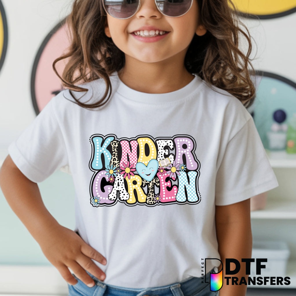 KINDERGARTEN WELCOME BACK TO SCHOOL – Teacher DTF Transfer