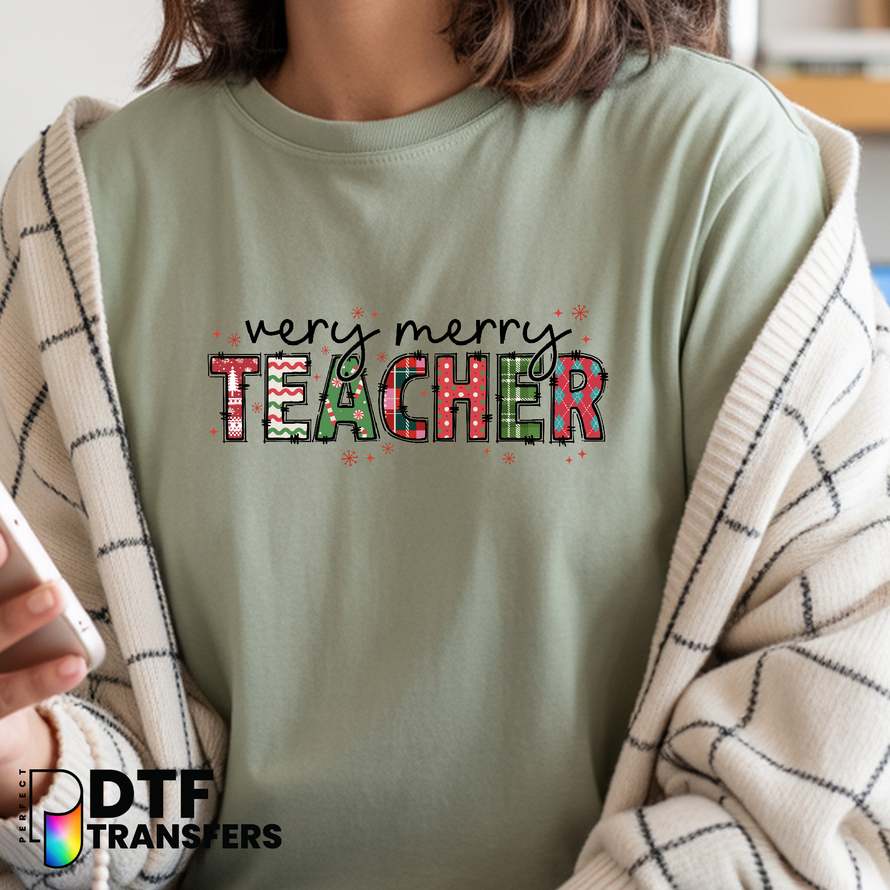 Merry Teachmas with Holly & School Bus – Teacher DTF Transfer