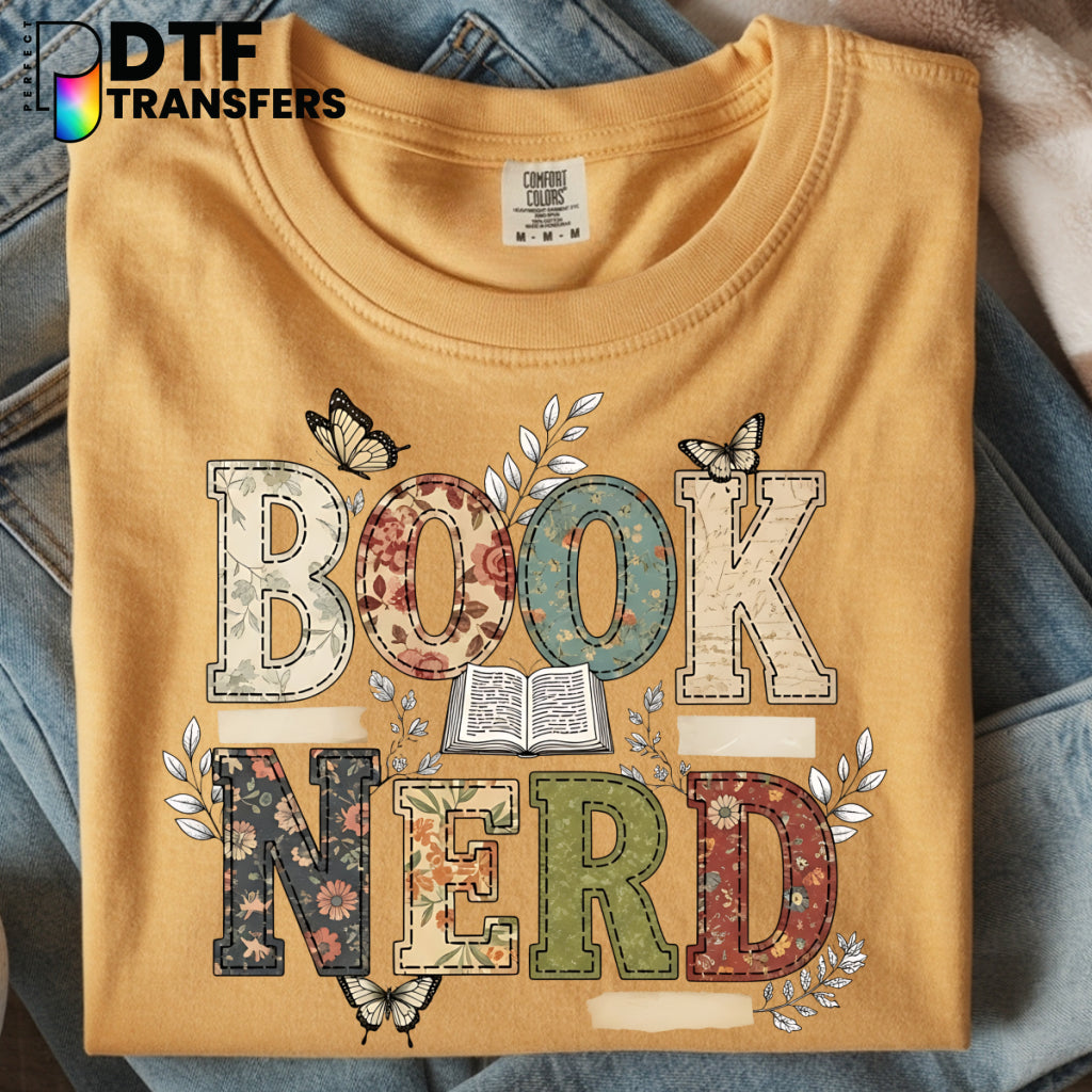 READ MORE BOOKS – Floral Stack of Books Teacher DTF Transfer