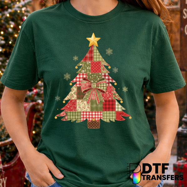 Faux Patchwork Coquette Bow Christmas Tree – Christmas DTF Transfer