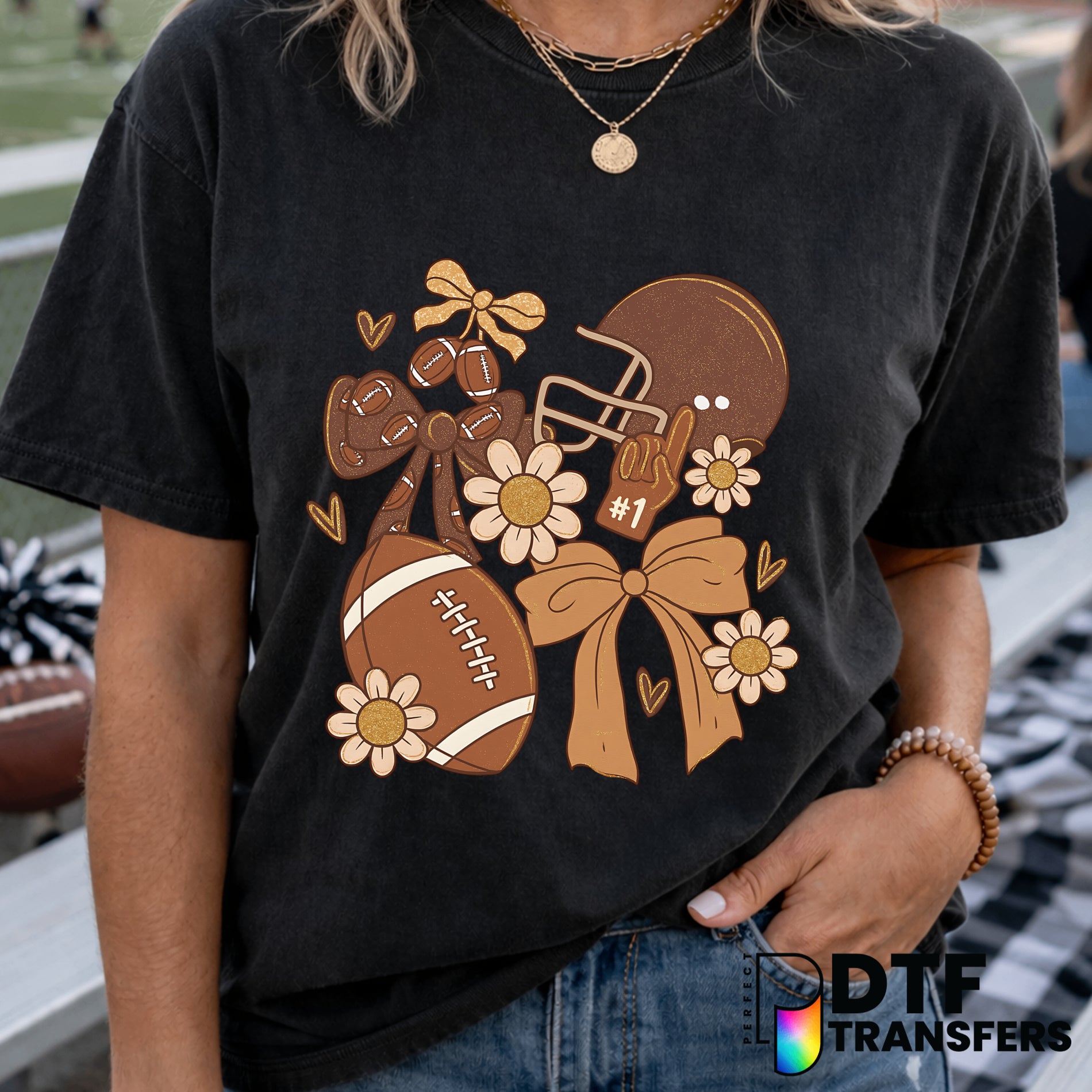 Football Mom – Football DTF Transfer