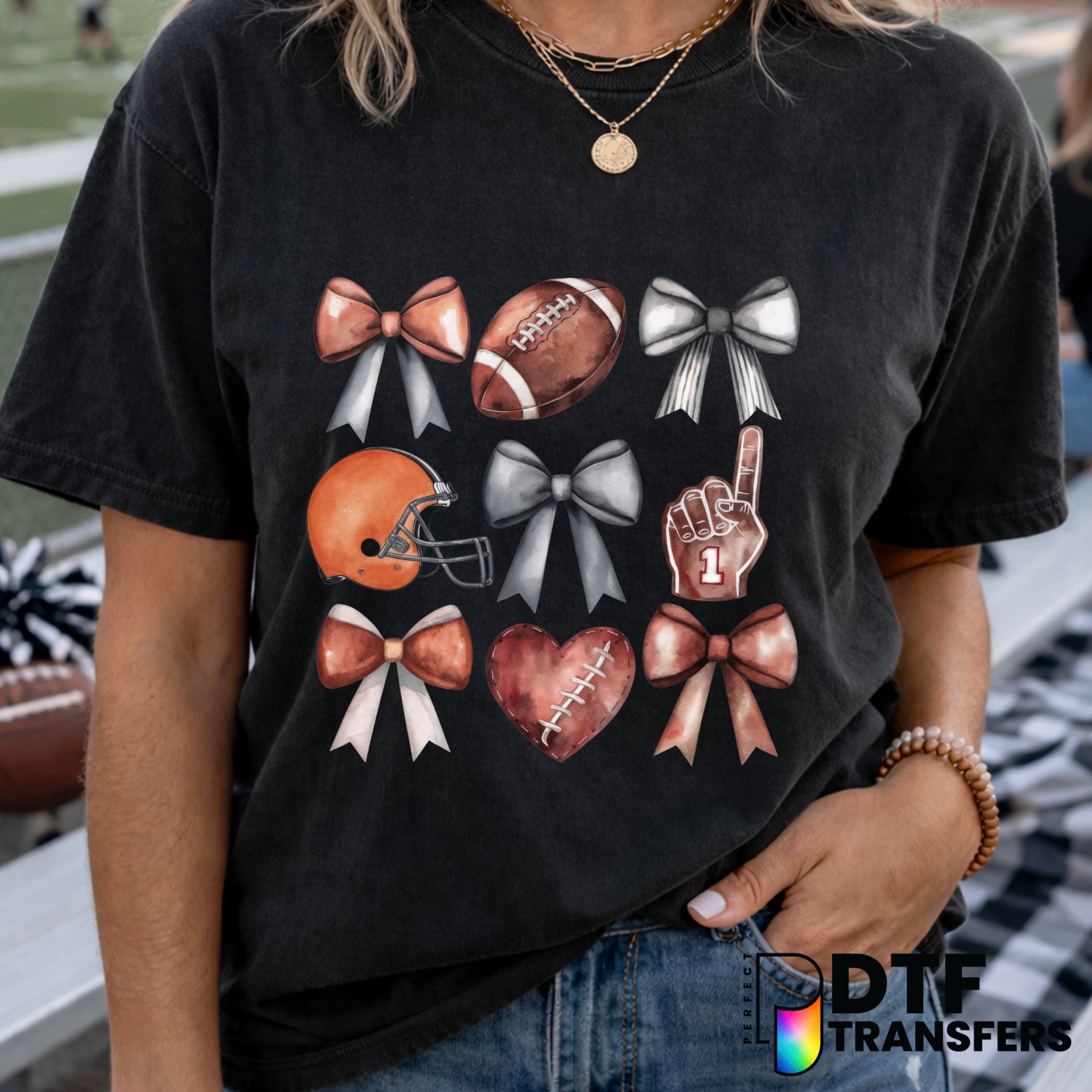 Football Mom – Football DTF Transfer