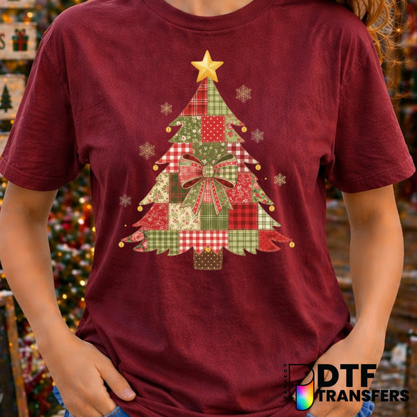 Faux Patchwork Coquette Bow Christmas Tree – Christmas DTF Transfer