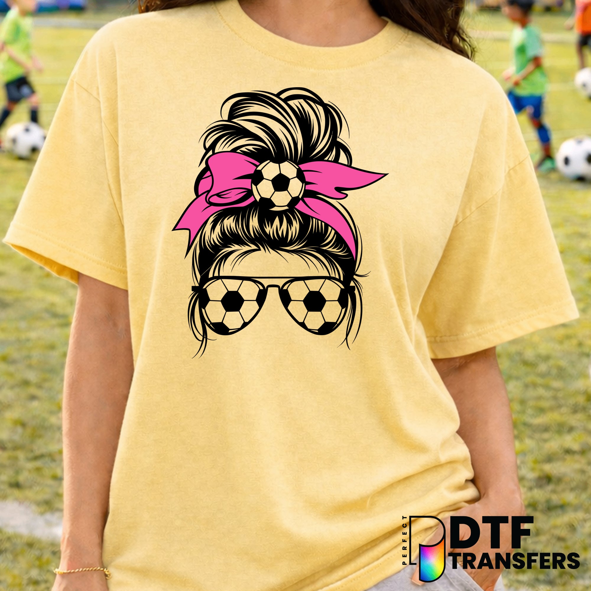 Messy Bun Soccer Mom – Soccer DTF Transfer