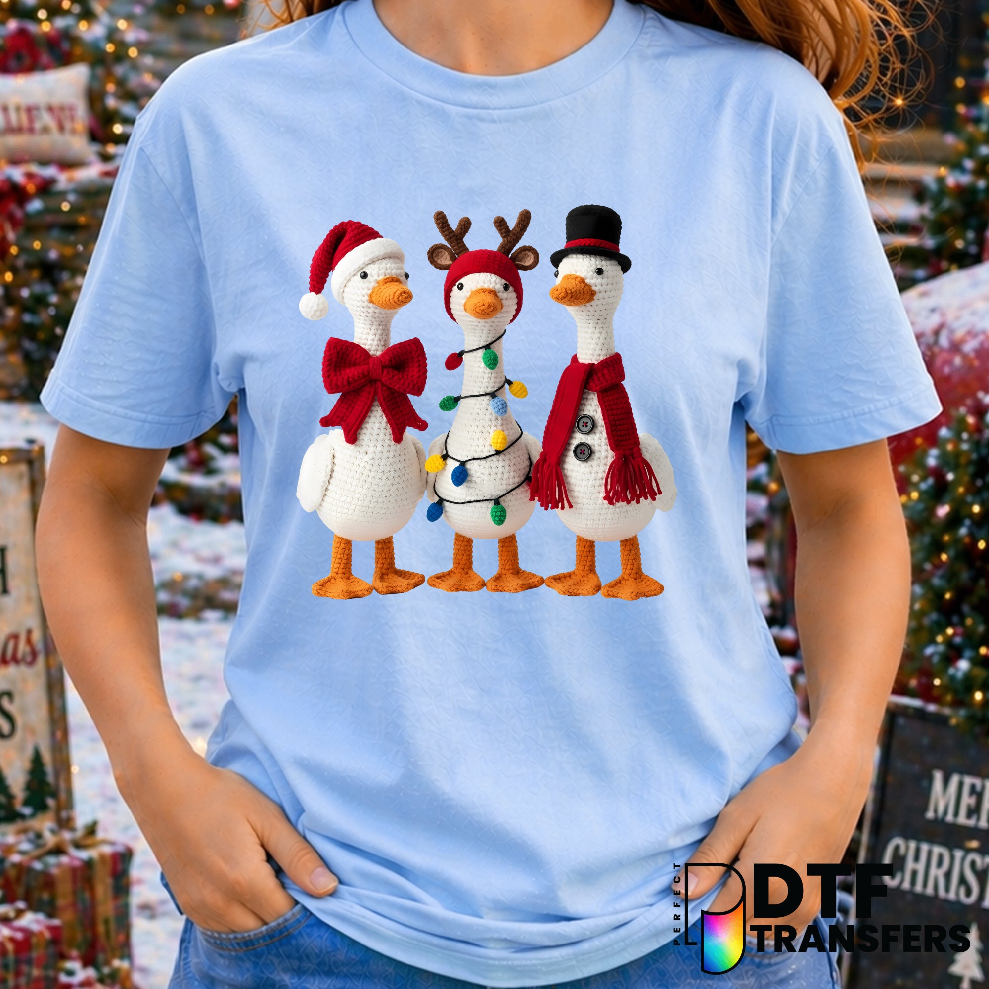 Christmas Goose with Hat and Lights – Christmas DTF Transfer