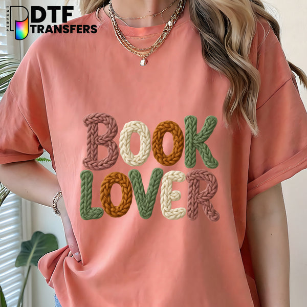 READING IS MY FAVORITE SPORT – Books & Glasses Teacher DTF Transfer