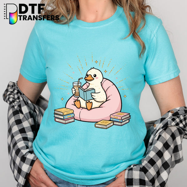 Bookish Cute Goose Reading Book – Teacher DTF Transfer