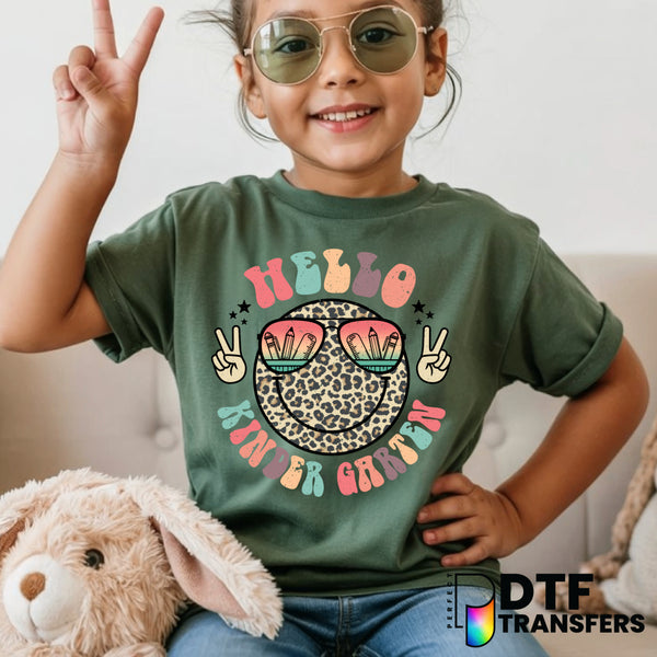 Hello Kinder Garten Leopard Apple School Bus – Kindergarten Teacher DTF Transfer